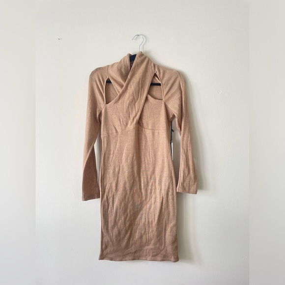 NWT ASTR the label bodycon cutout dress nude basic long sleeve cocktail - Picture 12 of 12